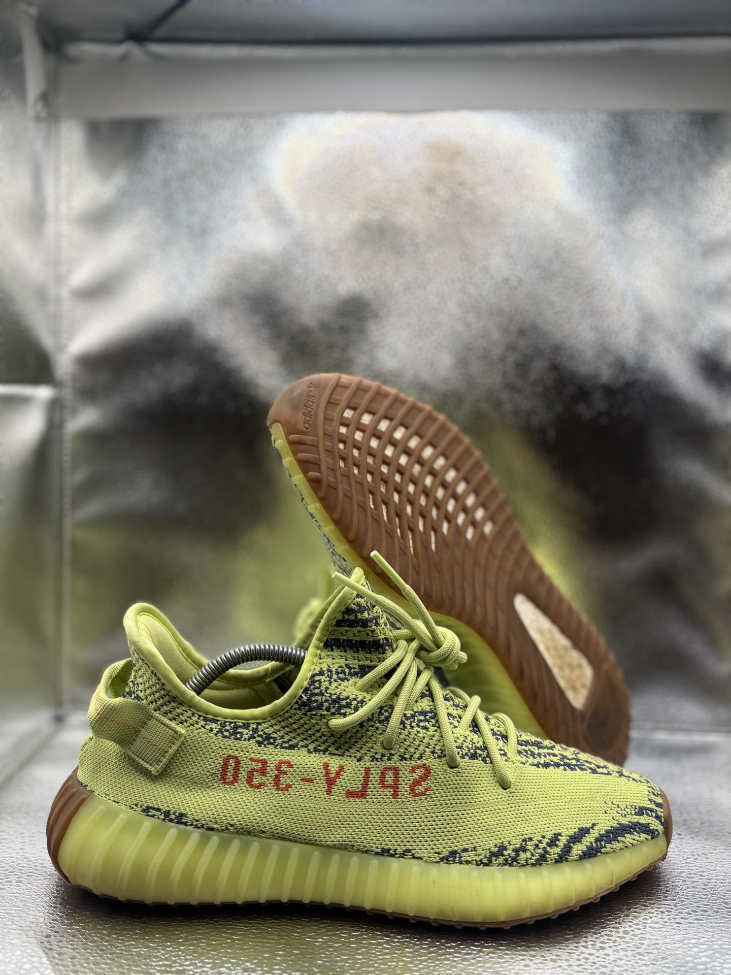 Adidas Yeezy 350 semi frozen yellow