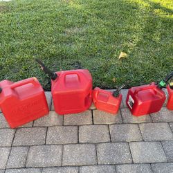Gas Can Lot of 5 (2+ Gallon, 5 Gallon, Chilton 5 1/4” Gallon Made USA, 1 1/4 Gallon, 1 Gallon)