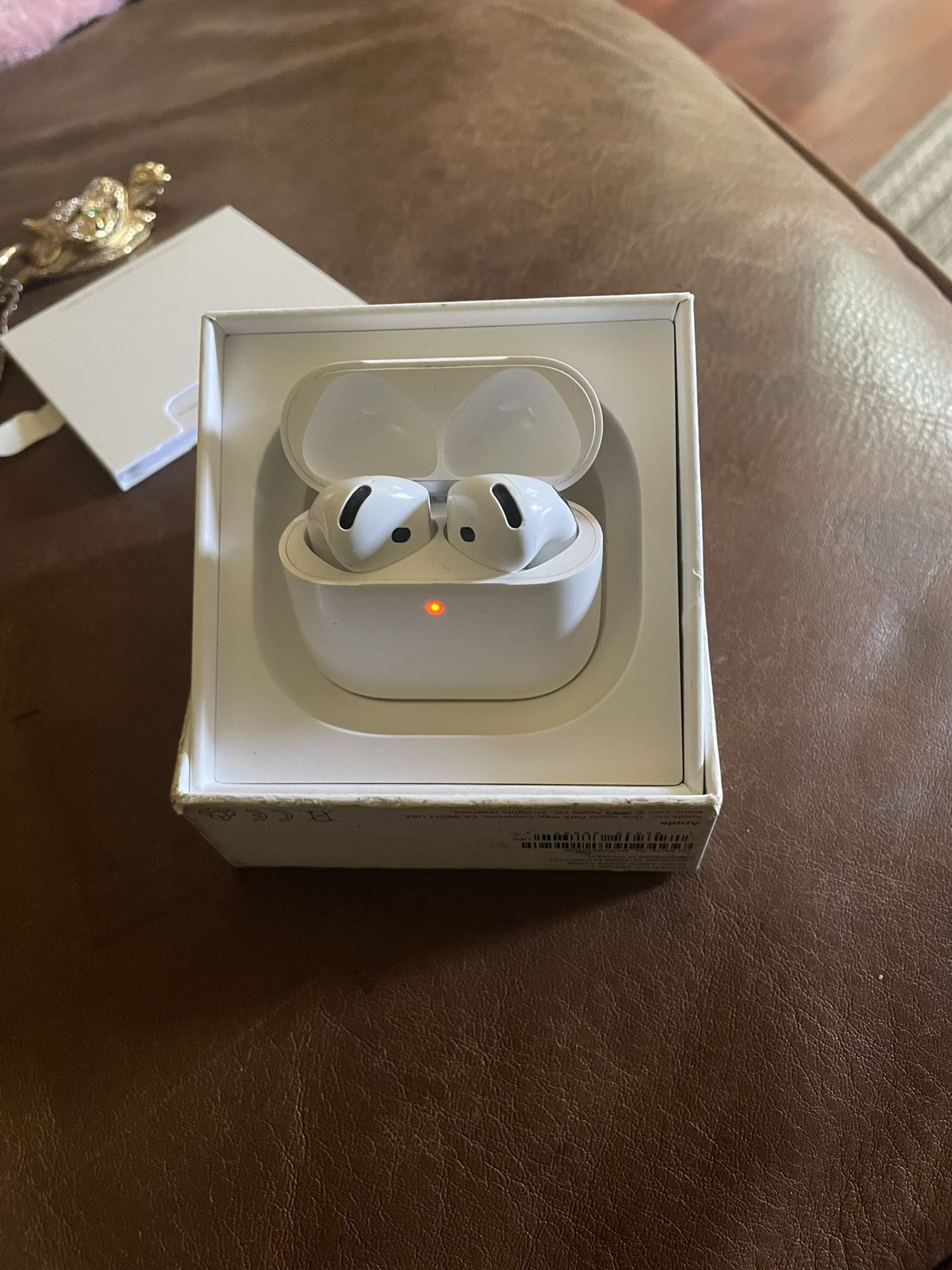 AirPods 4th Gen