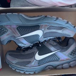 Air Zoom Vomero 5 Cave Stone Size 12