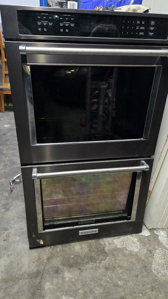 Professional 30 in. Double Electric Wall Oven with True Convection and Self Clean in Black Color