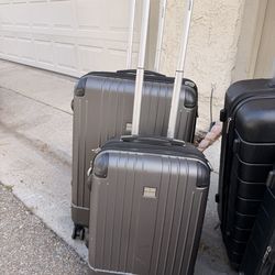 Ricardo Luggage set