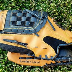 Spalding 10 1/2 INCH Right Hand (1954) Tan/Black