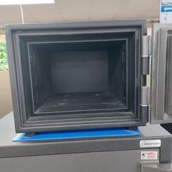 American Security BFS912E5LP Burglary  &  Fire Safe