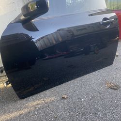 Infiniti G37 coupe Doors,trunks,an Rear Bumper