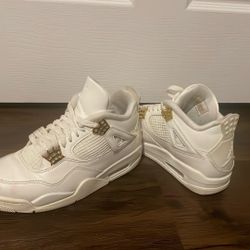 Jordan 4 Retro Metallic Gold