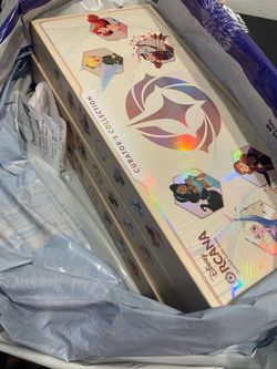 Lorcana Heroine Edition Curator’s Collection Box