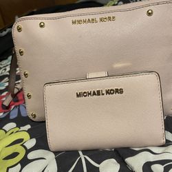 Mike Kors Set  Purse and wallet Light Pink 