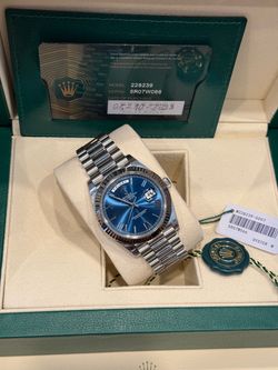 Rolex Daydate presidential 40mm blue dial