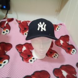 New Era Fitted Cap Yankees Size 7 1/8 