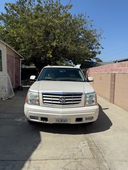 Escalade ESV