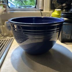 Vintage Fiestaware Mixing Bowl