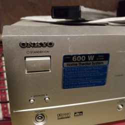 ONKYO 600 Watt A/V reciever with remote
