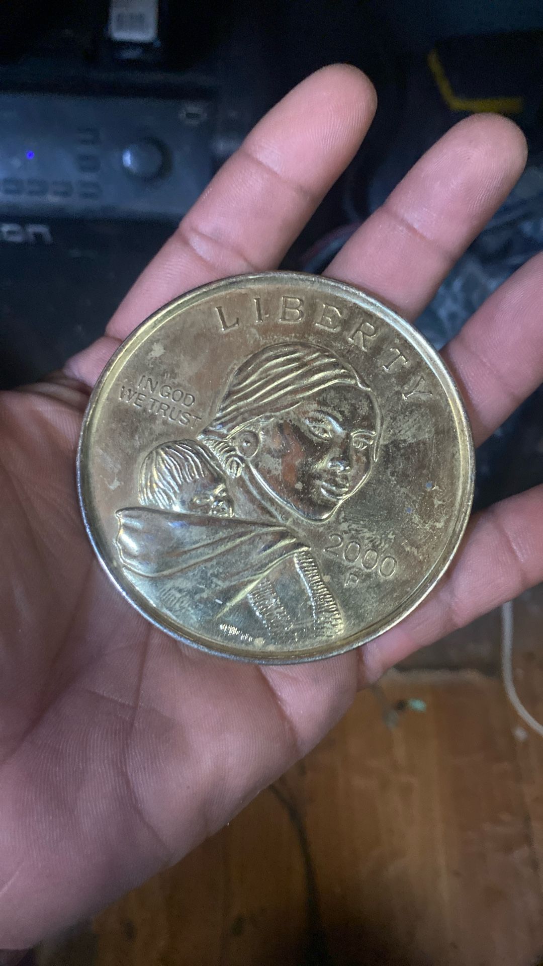 jumbo 3 dollar coin