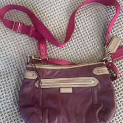 Cross Body Burgundy Coach bag