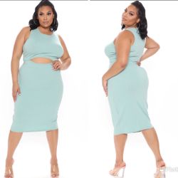 1x, Fashion Nova Dress