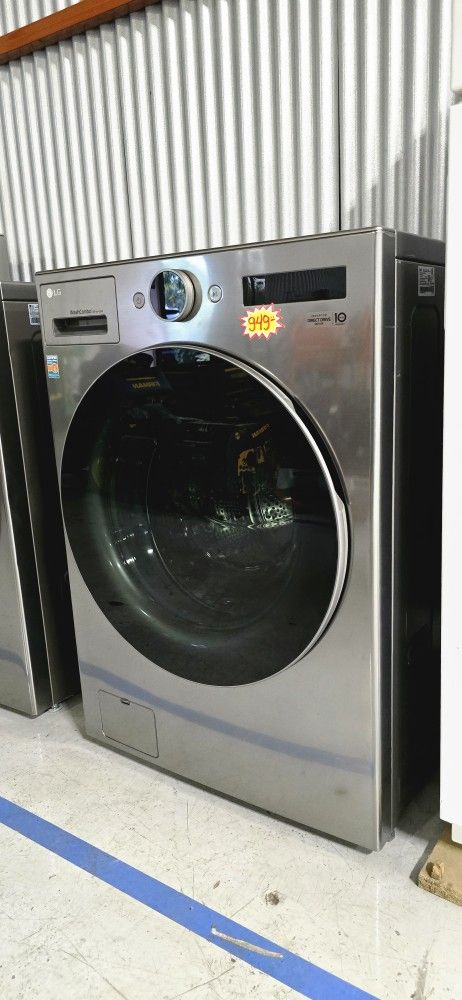 LG WashCombo™ All-in-One Washer & Dryer – $799