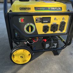 Champion Tri Fuel 5000/4000 Watt Generator