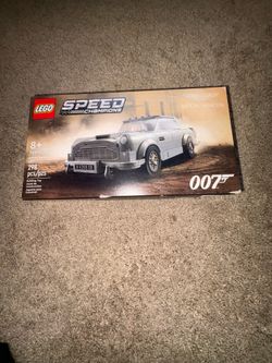 Lego Aston Martin