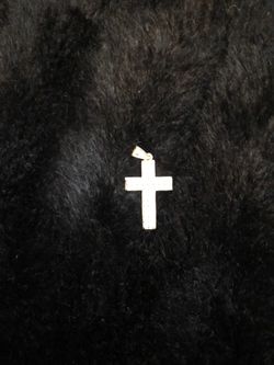 Cross pendant