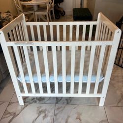 Baby Mini Crib With Mattress