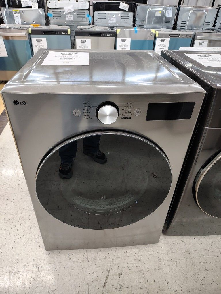 LG 7.3 ULTRA LARGE CAPACITY REAR CONTROL GAS DRYER W/ EASY LOAD DOOR & AI SENSING