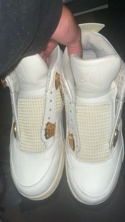 Jordan 4s