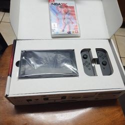 Nintendo Switch 