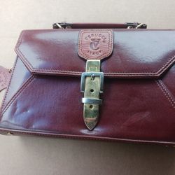 Verucci / Italy Leather Handbag -Purse