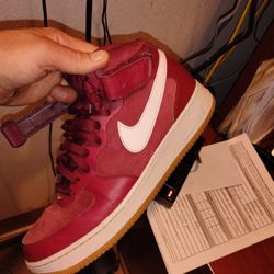 Nike Air Force 1 Med '07 Team Red Suede Size 11 Men's