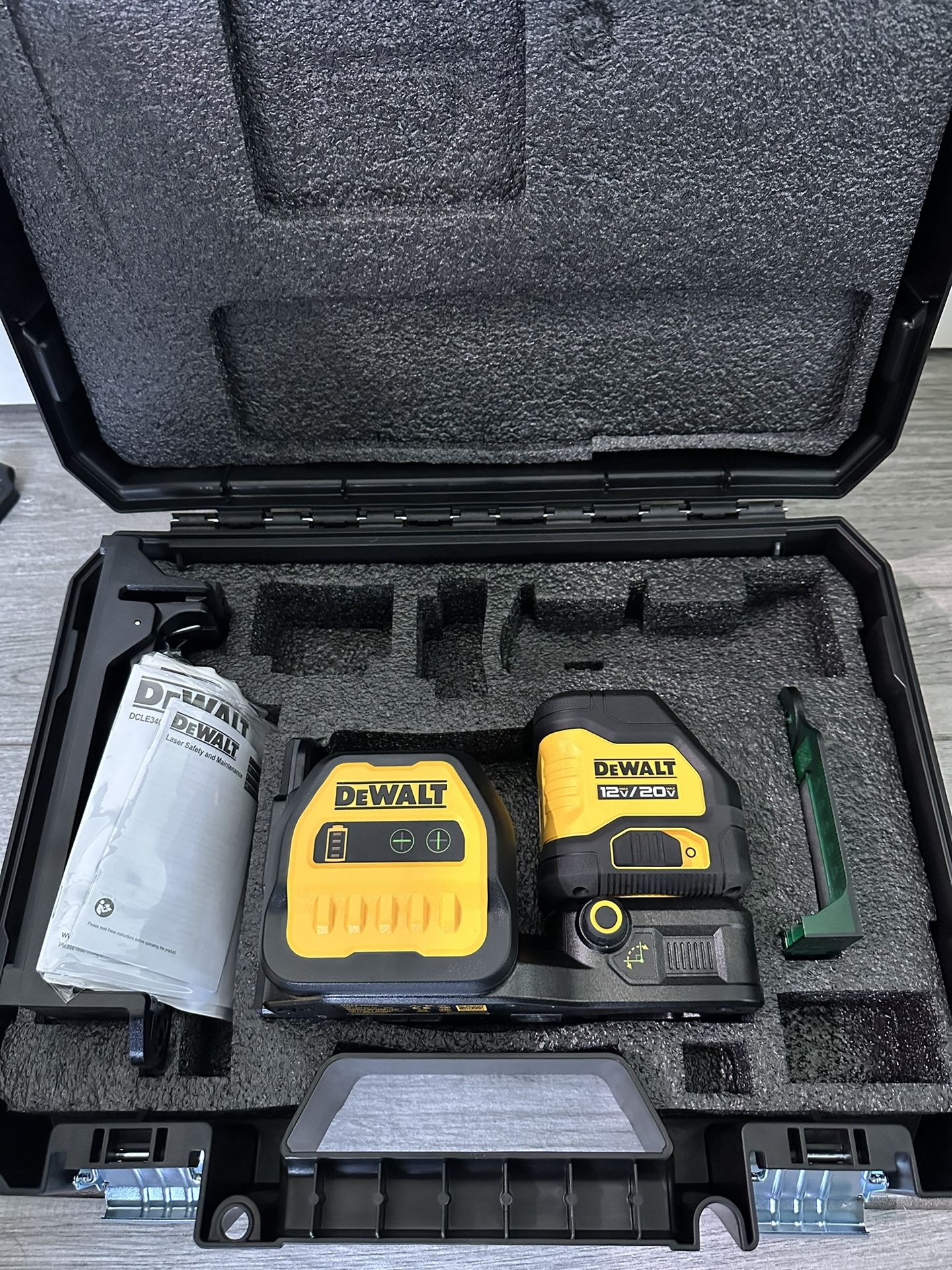 Dewalt 20v/12v Max Laser Level Tool Only 