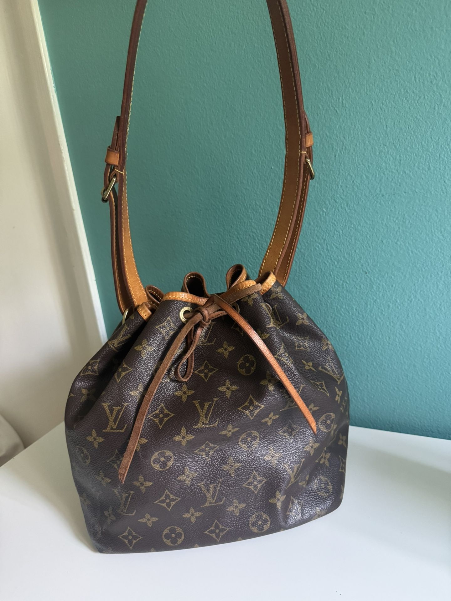 Louis Vuitton Bucket Bag