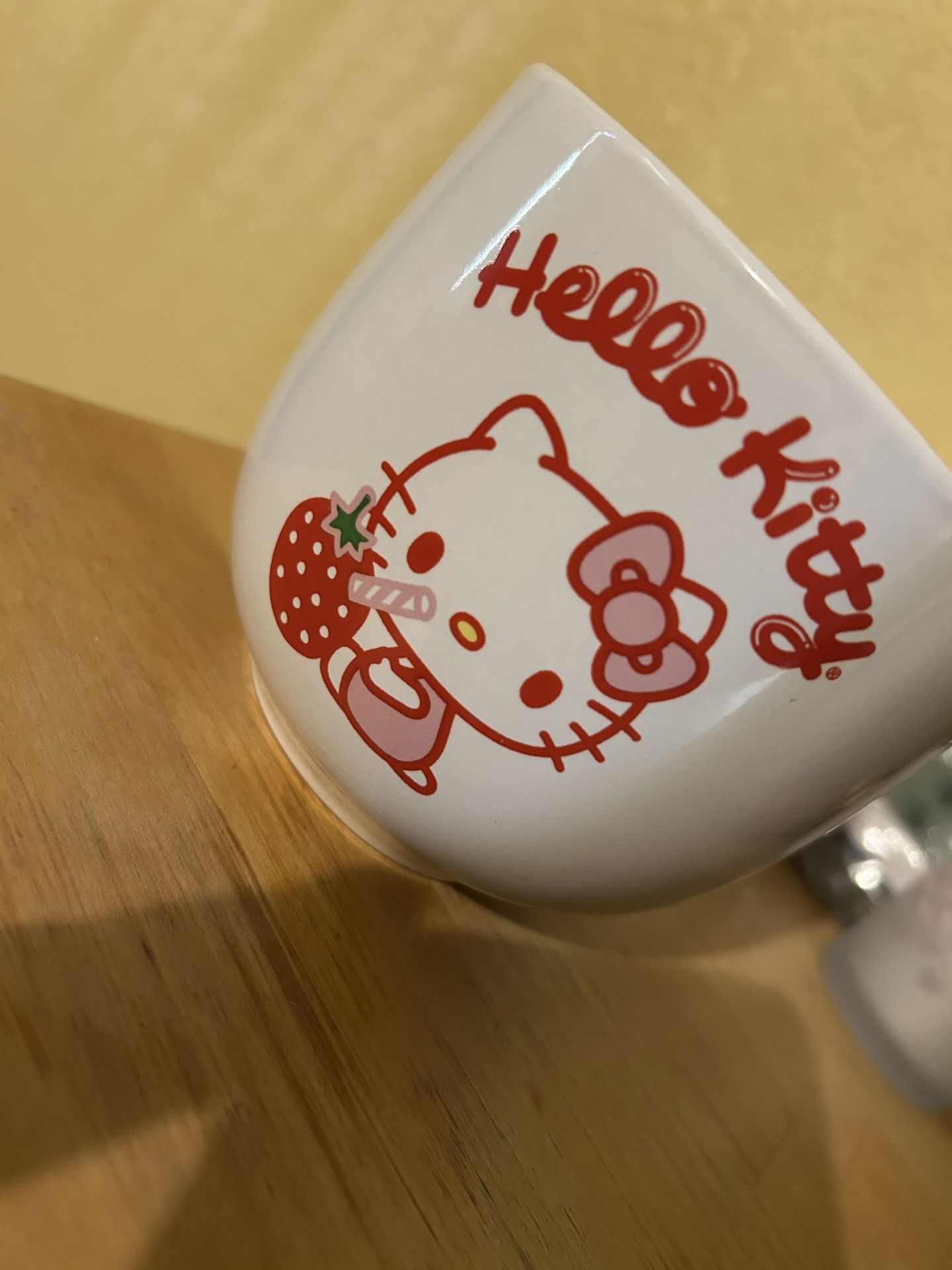 Hello Kitty Ramen Cup