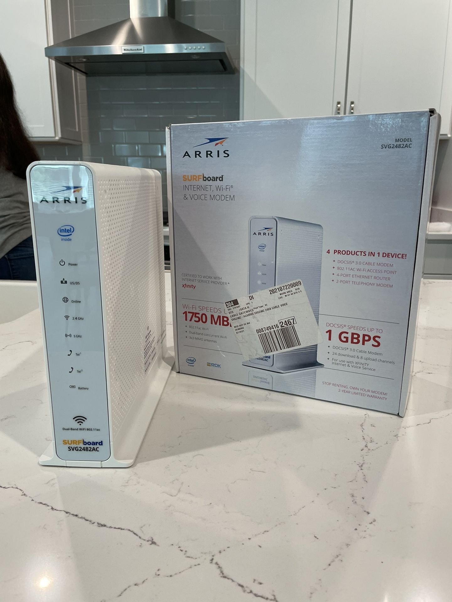 ARRIS Internet, WI-FI and voice modem. 