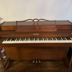 Baldwin Piano