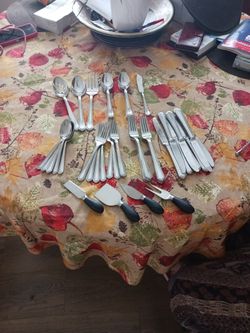 Cuttlery Set For Dinner- 8 People