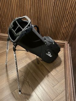 Brand new s4 Titleist Golf Bag