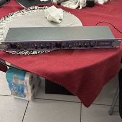APHEX 107 Microphone Amplifier