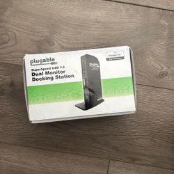 Dual Monitor Docking Station