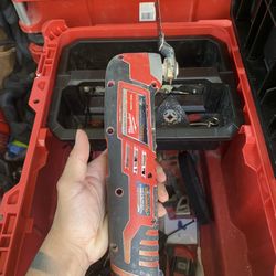 Milwaukee m12 Multi-tool