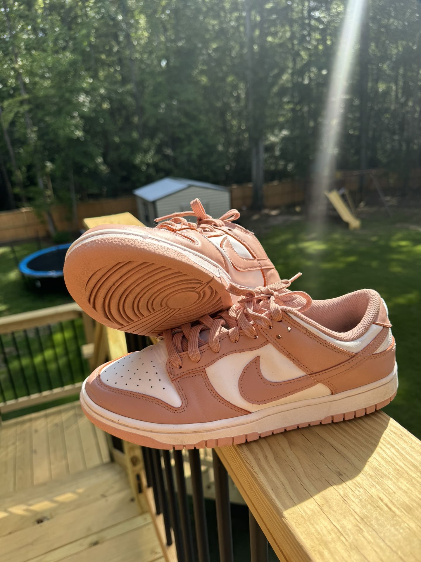 Nike Women’s Dunk Low Pink