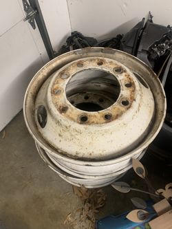 22.5 semi truck wheels