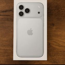 Apple iphone 17 Pro Max 2TB Unlocked Silver NEW WITH BOX, SEALED