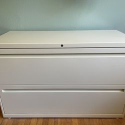 Heavy Duty Lateral Two-Drawer Filing Cabinet