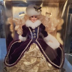 3 SPECIAL EDITION HOLIDAY BARBIE DOLLS