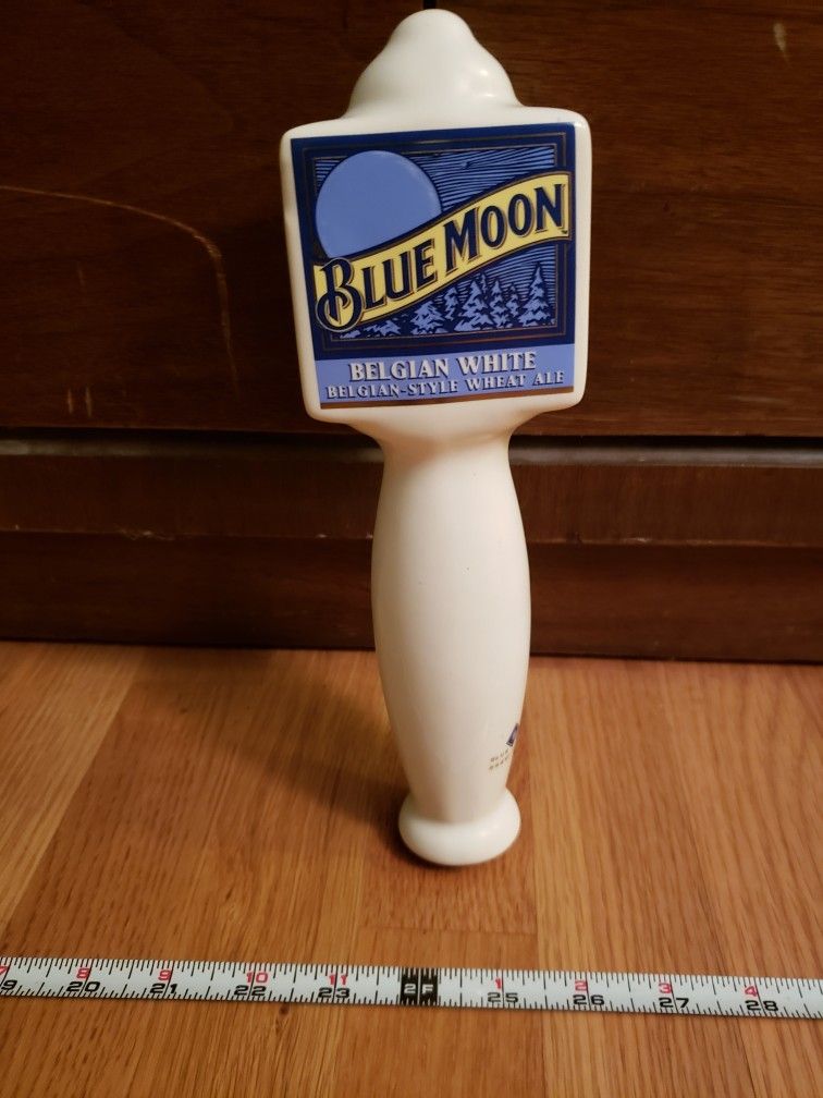 Blue Moon Tapper