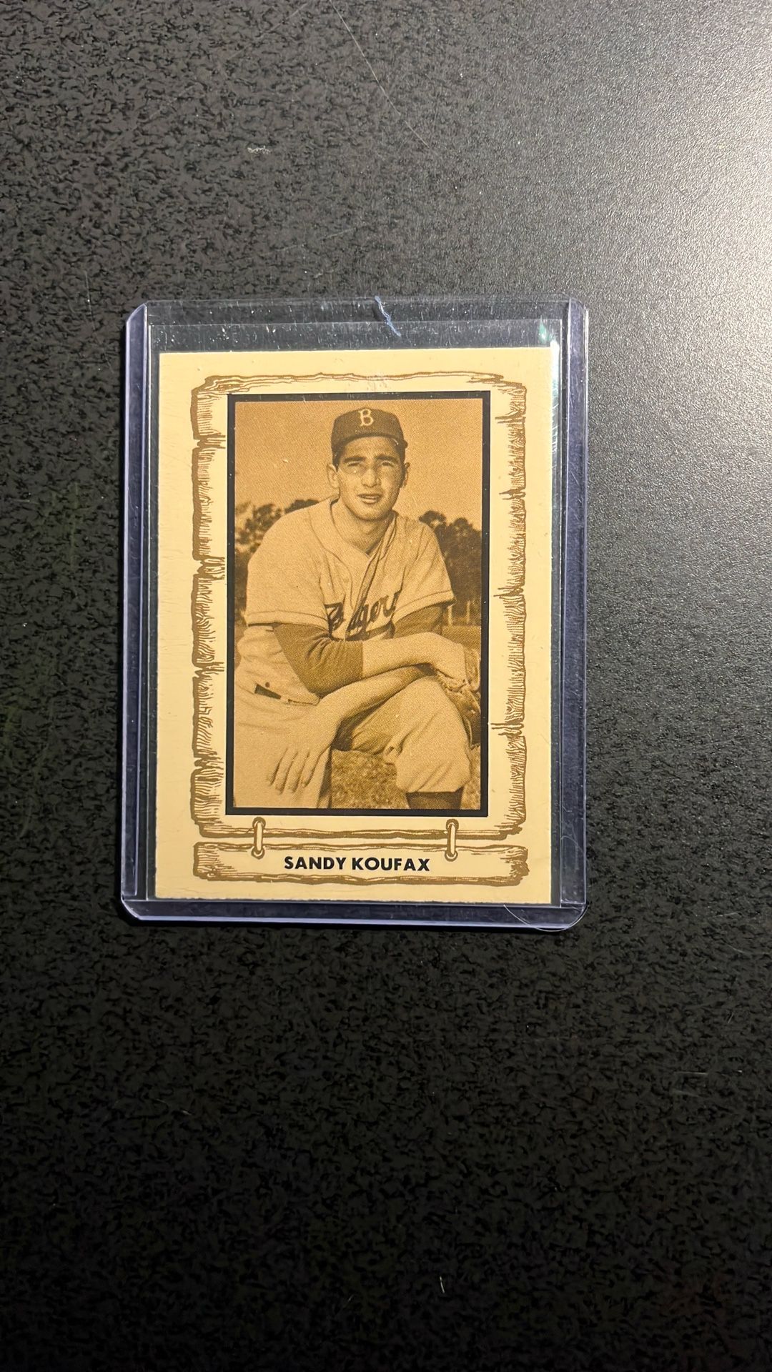 WOW-Sandy Koufax 1980 Baseball Legends Card