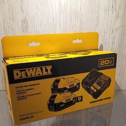 Dewalt Battery Kit 2 X 5ah With Charger 