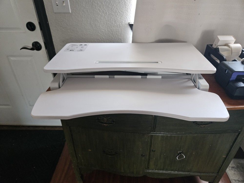 🚨 Adjustable Standing Desk Converter – TechOrbits 32" – Like New! 🚨