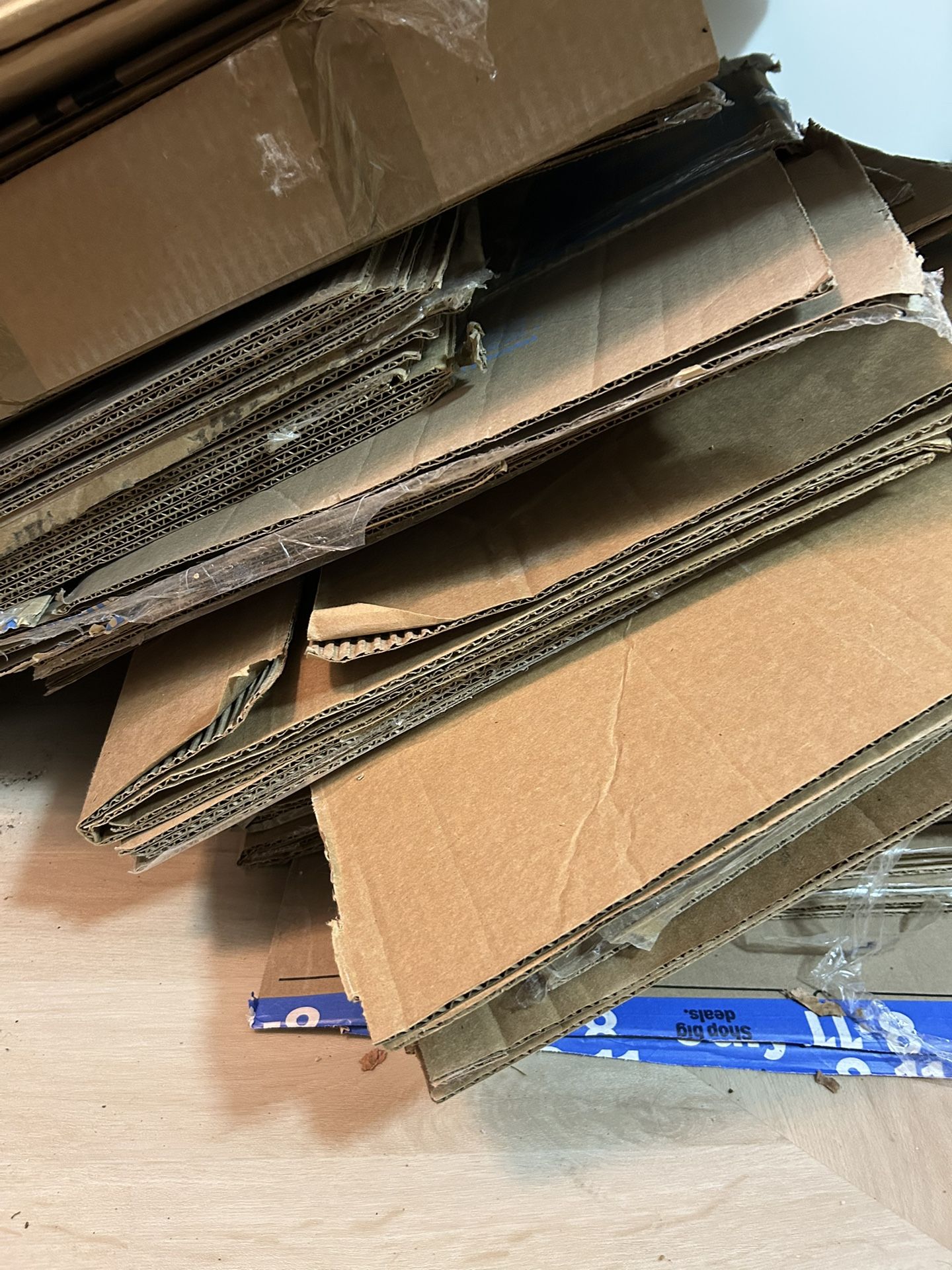 Packing Boxes And packing Paper 